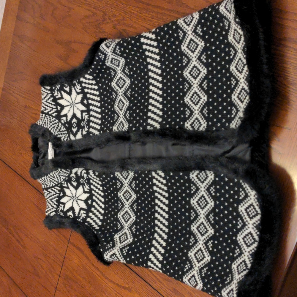 Christopher and Banks Black and White Pattern Vest with Faux Fur Trim
